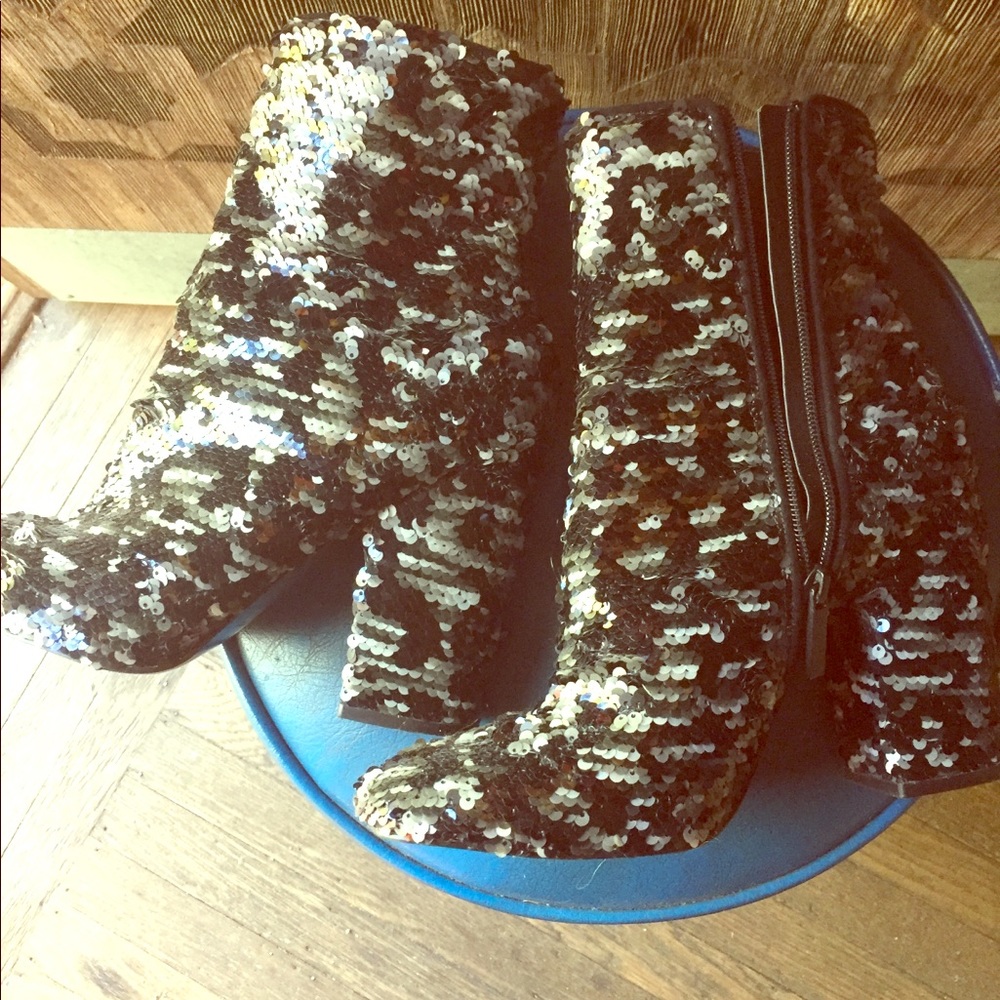 So glittery these magical sequences size 10 boots!
